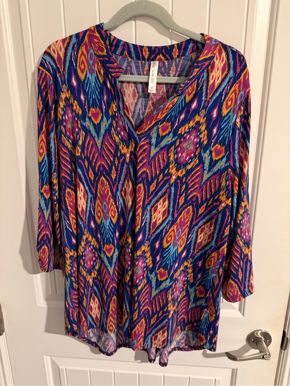 Dear Scarlett XL Multicolor Ikat Print Tunic Blouse 3/4 Sleeve Split V-Neck